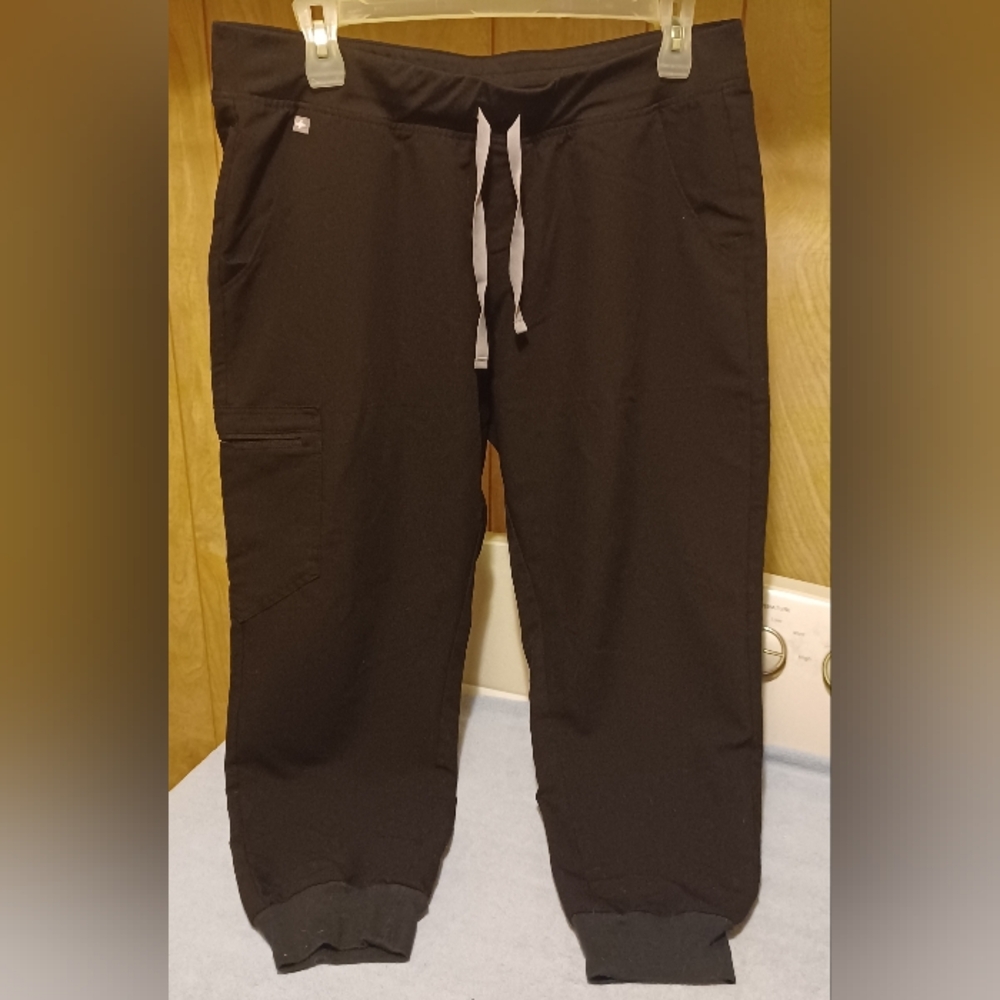 EUC Figs Women's Black Jogger Pants, Size XL